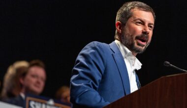 Buttigieg endorses independent candidate Seth Bodnar over Democratic nominee in Montana Senate race