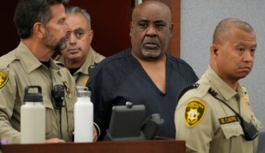 Ex-gang leader gets 40 years to life for rapper Tupac Shakur’s 1996 murder | Crime News