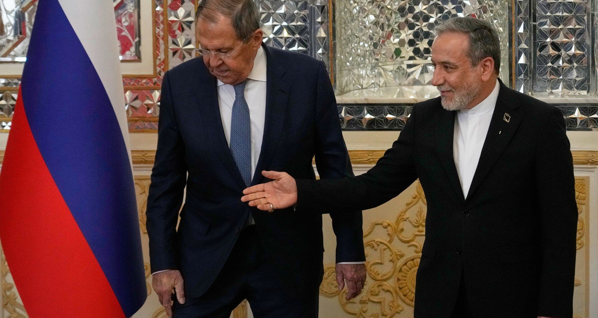 Iran determined to keep uranium amid increased war odds, flurry of meetings | Conflict News