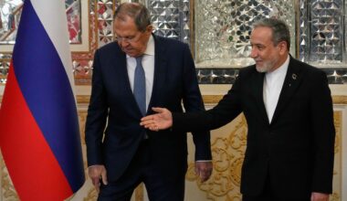 Iran determined to keep uranium amid increased war odds, flurry of meetings | Conflict News