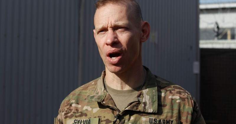 Fired US general admitted leaking classified information on Iran - Axios