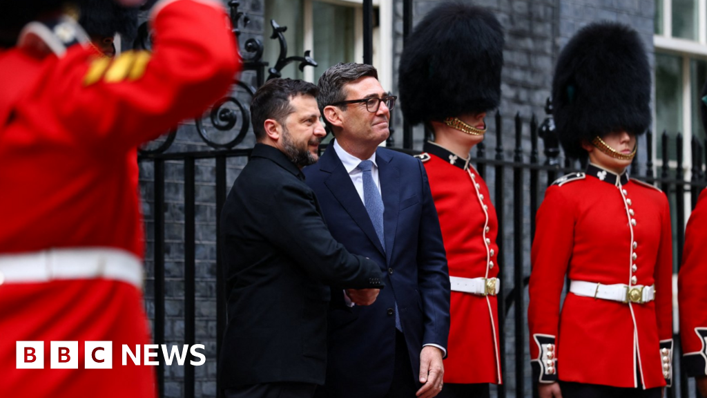 Burnham treads carefully in Zelensky visit, balancing Trump and Ukraine - BBC