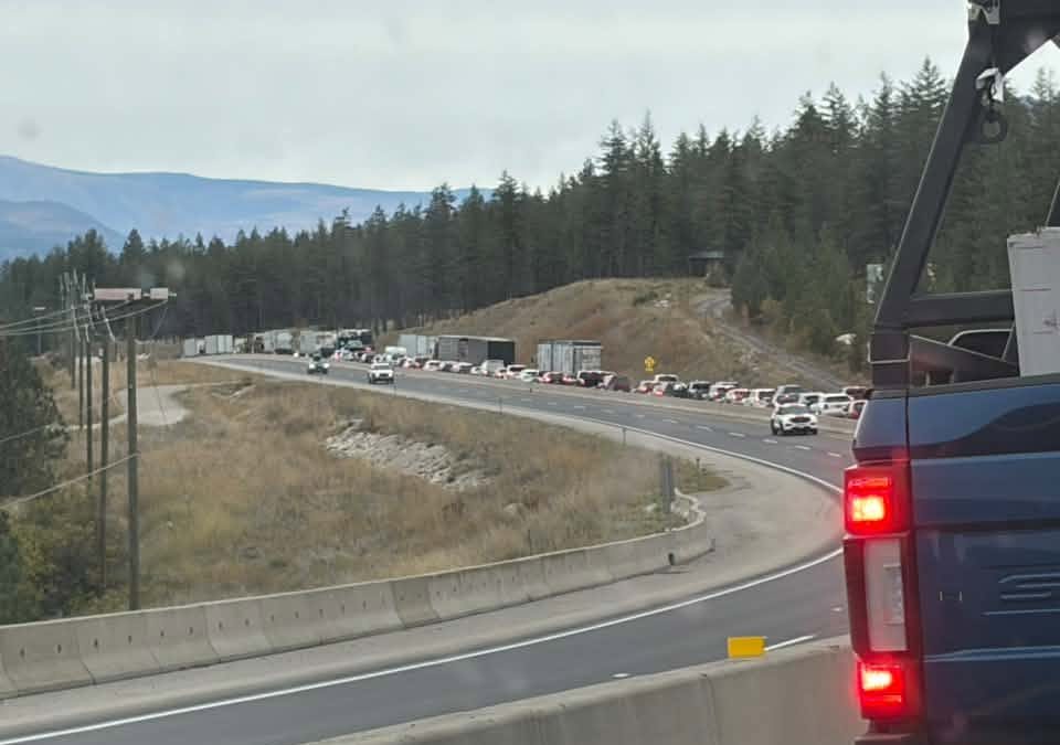 Vehicle incident closes Highway 1 between Kamloops and Chase