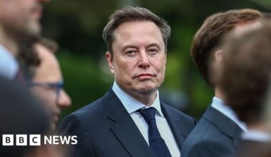 Tesla and SpaceX: Why does Elon Musk want to merge the companies? - BBC