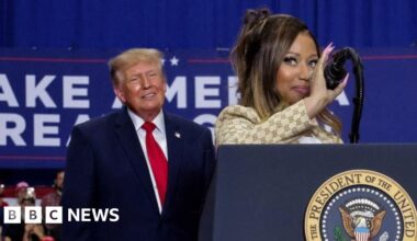 Rapper Nicki Minaj joins Trump onstage at Michigan rally - BBC