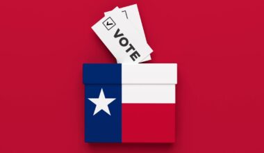What early voting trends and predictions for midterm election in Texas show so far