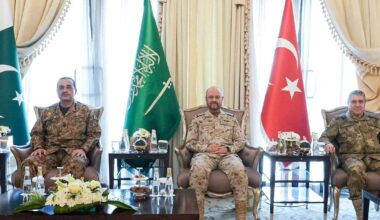 Pakistan talks peace with Iran, defends Saudis against Tehran’s proxies
