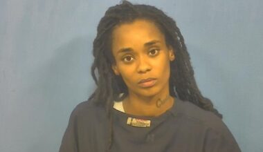 Chicago woman charged in deadly Oakbrook Center shooting ordered to remain in custody