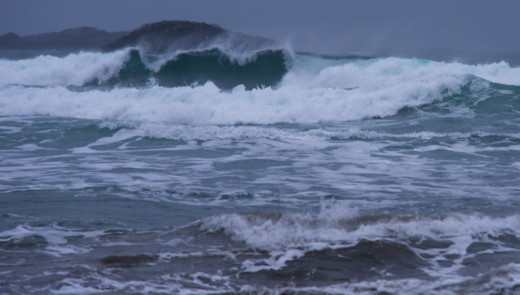 Here’s what you need to know about the Kelvin wave heading toward Greater Victoria’s coastline