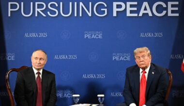 Bipartisan US Lawmakers Push Back On Trump's Russia Policy, Vow Support For Ukraine