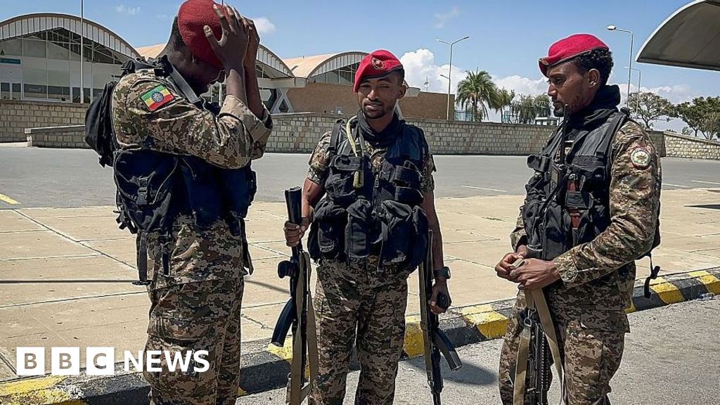 Ethiopia warns Eritrea it will defend itself after troops enter Tigray - BBC