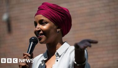 Obama says Trump administration probe of congresswoman Ilhan Omar is 'so appalling' - BBC