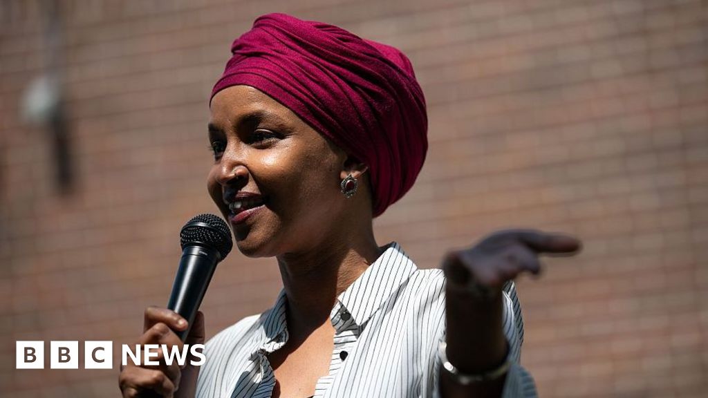 Obama says Trump administration probe of congresswoman Ilhan Omar is 'so appalling' - BBC