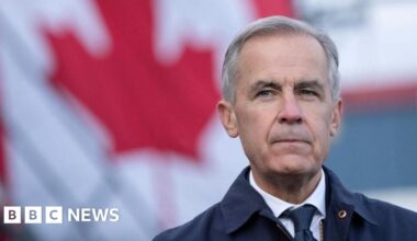 Canada PM warns 'stakes are high' as Alberta separation vote nears - BBC