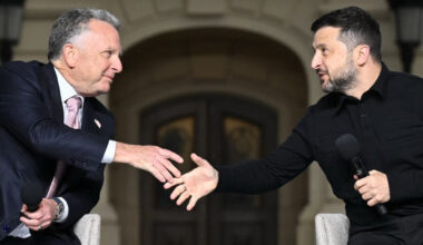 US Restores Intelligence to Ukraine as Witkoff Carries Peace Proposals to Putin