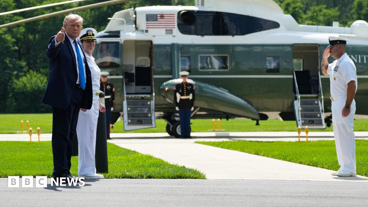 US President Joe Biden, center, greets Fumio Kishida, Japan's prime minister, right, and Yoon Suk Yeol, South Korea's president, left, during a trilateral summit at Camp David, Maryland, US, on 18 August 2023