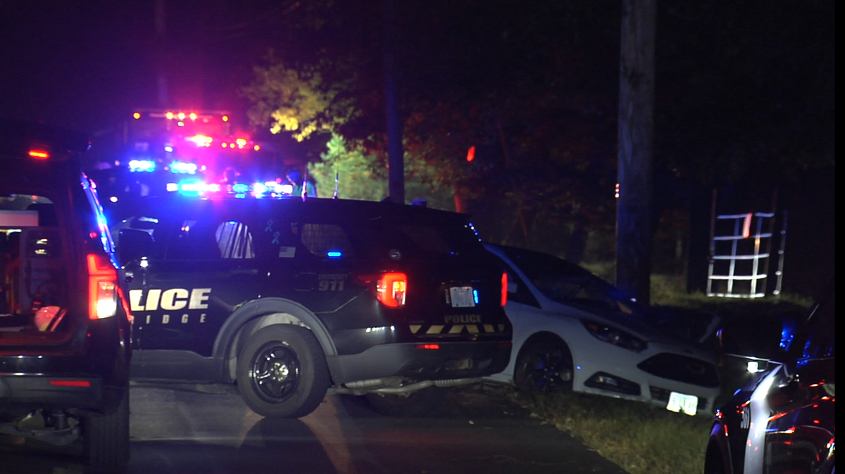 15-year-old dies after being ejected from car in Uxbridge, Mass., crash, police say