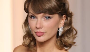 Taylor Swift Wears Ice Blue Bow Gown to the Academy Museum Gala