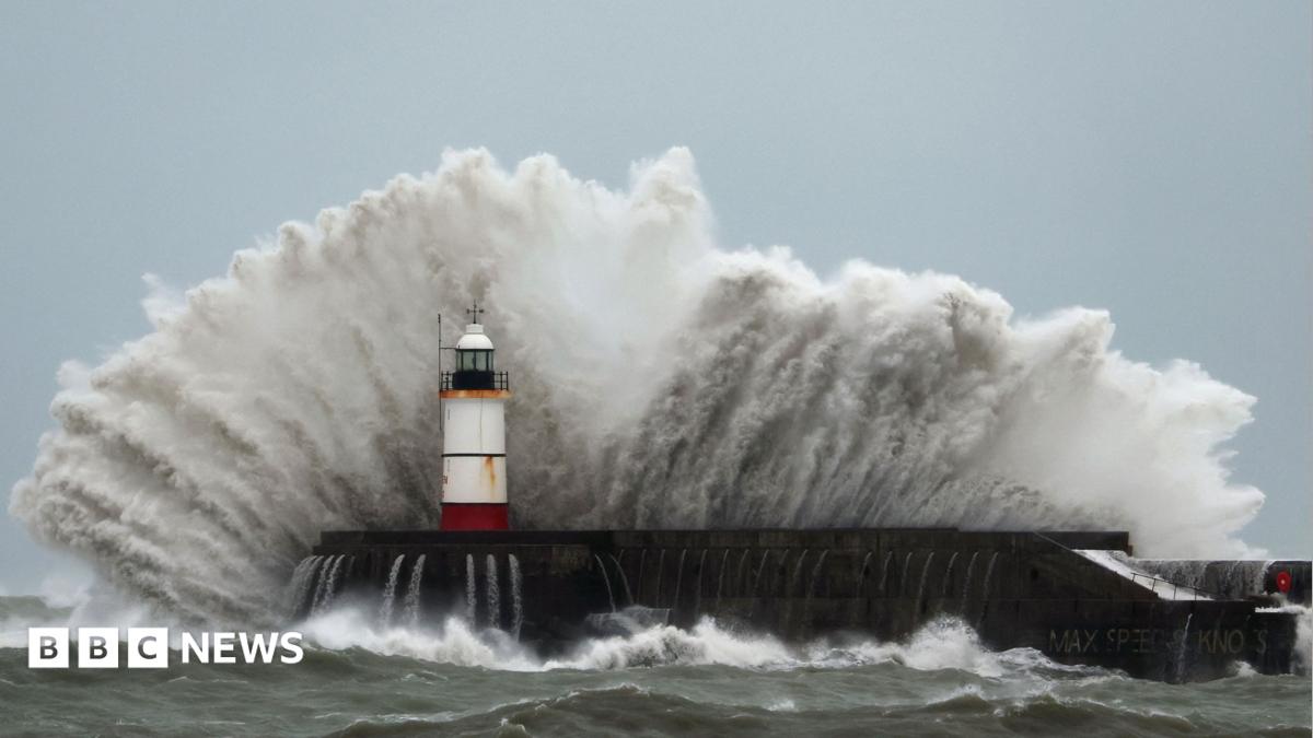 Storm Austen live: Yellow wind warning for millions in UK as thousands lose power in South West England