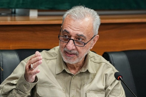 Iran's new Defense Minister Mehrdad Akhlaghi Ketabchi secured 237 votes in favor and 15 against in parliament's confidence vote.