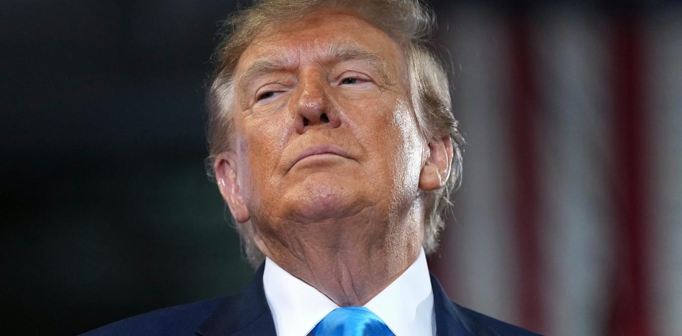 Democrats remain clear favourites to gain control of Congress at midterms