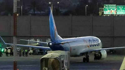 Saudi hands Omani flydubai pilot to UAE as Trump vows to ‘hit hard’ if Iran involved in plane incident