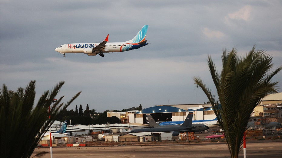 flydubai aircraft arrives in tel aviv