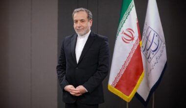 Iran FM: Hormuz Could Open Friday if US Agrees to 7-Day Proposal 