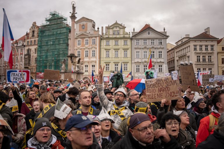 Czechs gather during a protest against a vote to approve reforms over public media in Prague, Czech Republic, October 25, 2026 [Gabriel Kuchta/Getty Images]