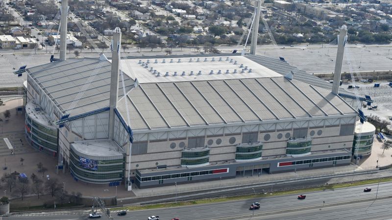 Nellis Air Force Base: Service member dies after rappelling fall at a UT San Antonio game
