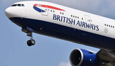 British Airways flight drops 27,000 feet en route to Chicago and returns to London