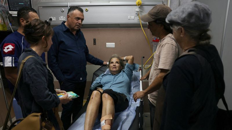 Washington Post journalist hospitalized after Israeli settler attack on Palestinian olive harvest in West Bank