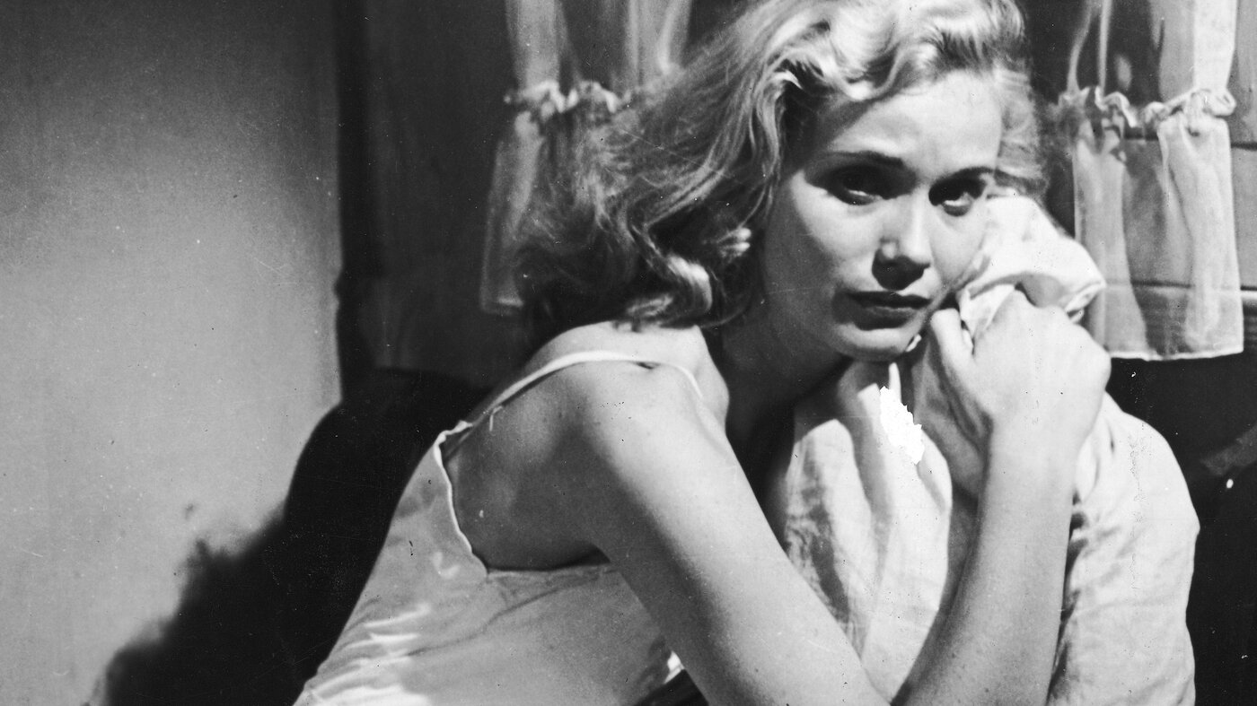 'On The Waterfront' actress Eva Marie Saint dies at 102 : NPR