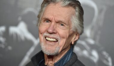 Tom Skerritt, known for roles in "Alien," "Top Gun" and TV's "Picket Fences," dies at age 93