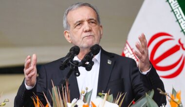 Middle East conflict: Houthis strike Yemen's presidential palace, US issues new Iran sanctions
