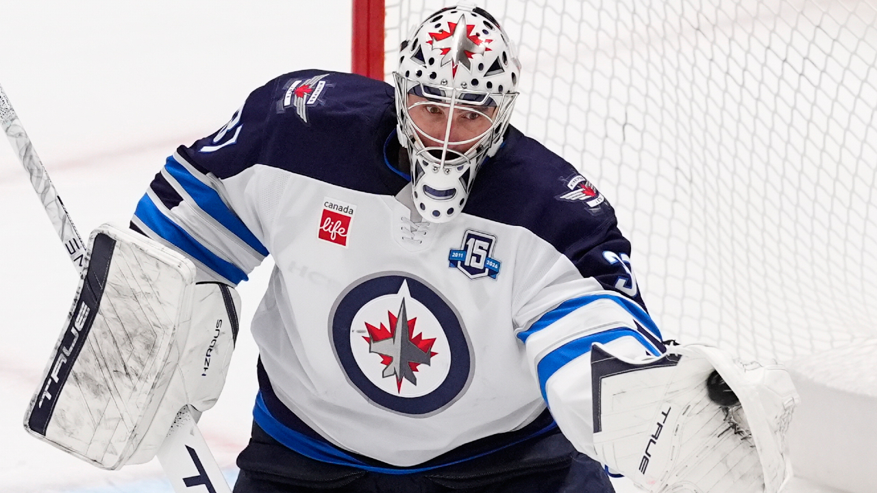 Kings among teams kicking tires on Connor Hellebuyck trade