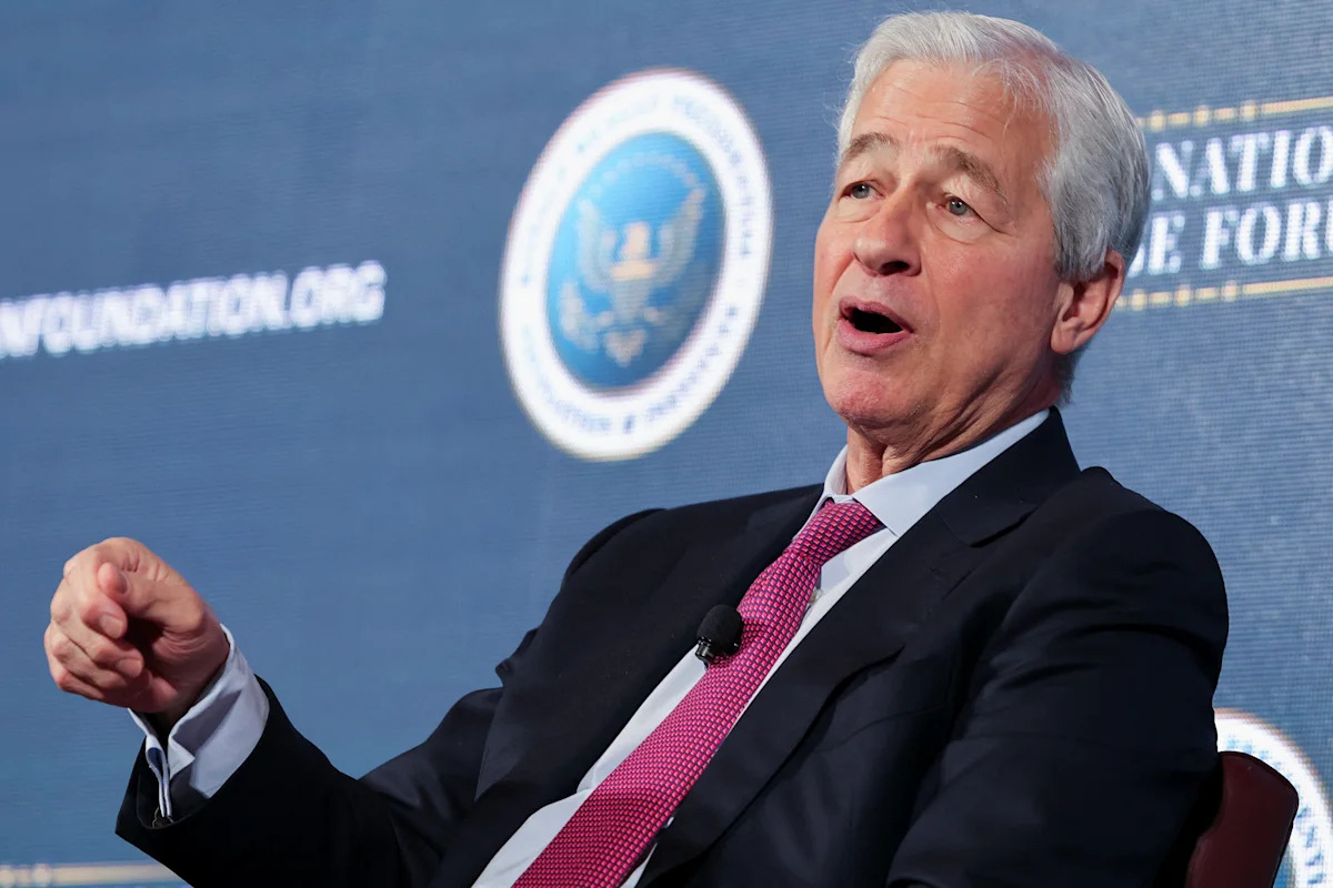 JPMorgan profit misses analyst estimates as Jamie Dimon warns economic forces 'shift under the surface'