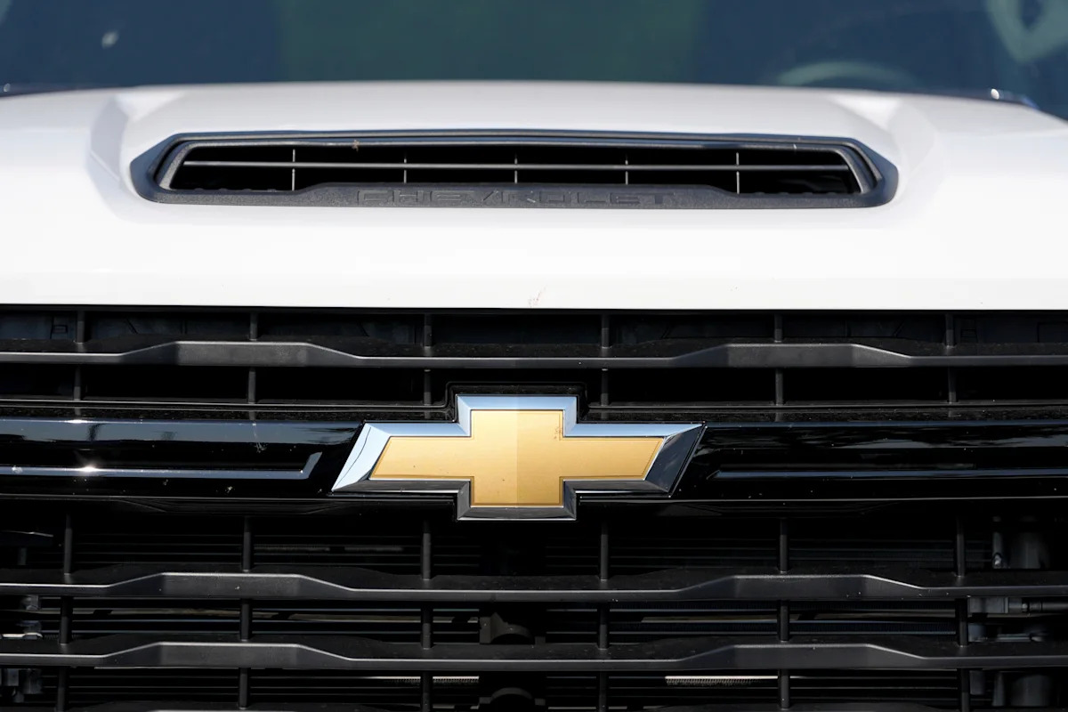 GM beats on Q3 results, tightens profit outlook, unveils new $20 billion buyback