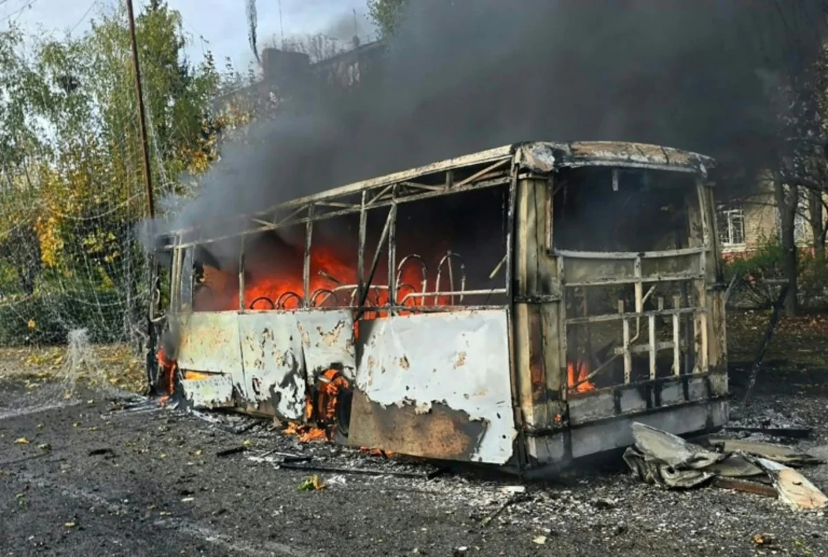 Russian strike on buses kills 30 in frontline Ukrainian city