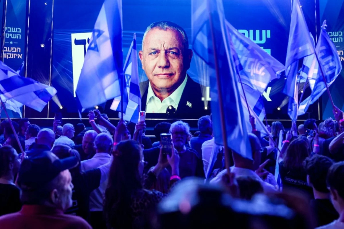Israel's Eisenkot vows unity as Netanyahu paints him as soft on Iran