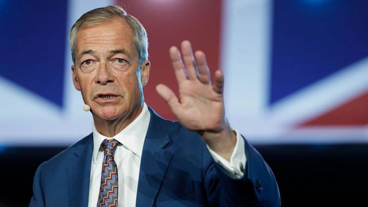 Reform pledges to suspend UK's asylum system for up to five years