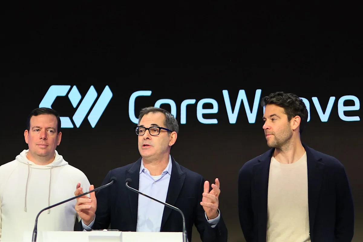 CoreWeave Founders Shield Fortunes With $3.3 Billion Stock Sales