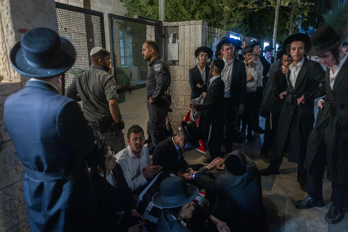 Israel Police criticize Military Police over handling of Modi'in draft dodger arrest after riot
