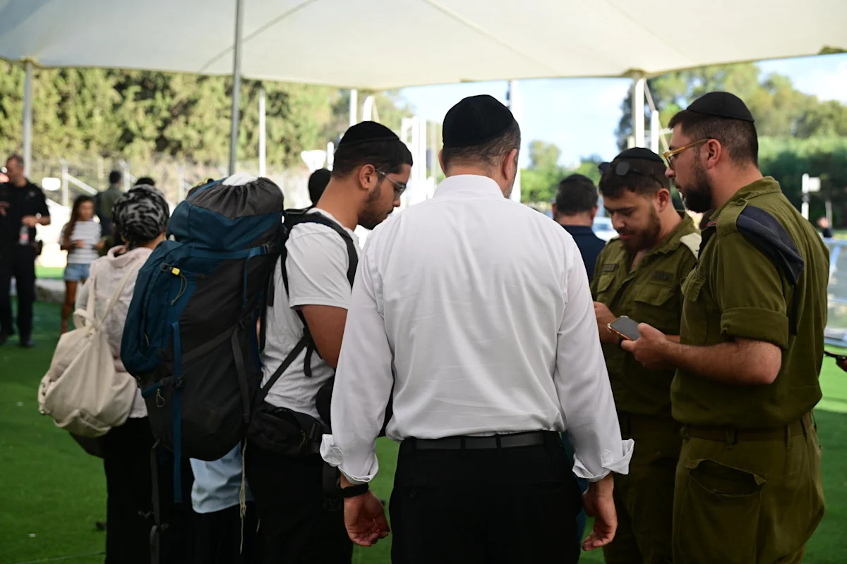 Israel's attorney-general urges High Court to cut benefits for 110,000 draft evaders