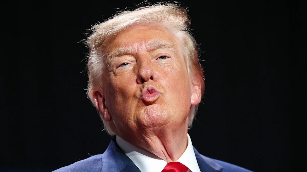 Trump signs historic ‘tax-free’ order for all Americans as fuel costs soar — potential savings of over $100 per fill-up