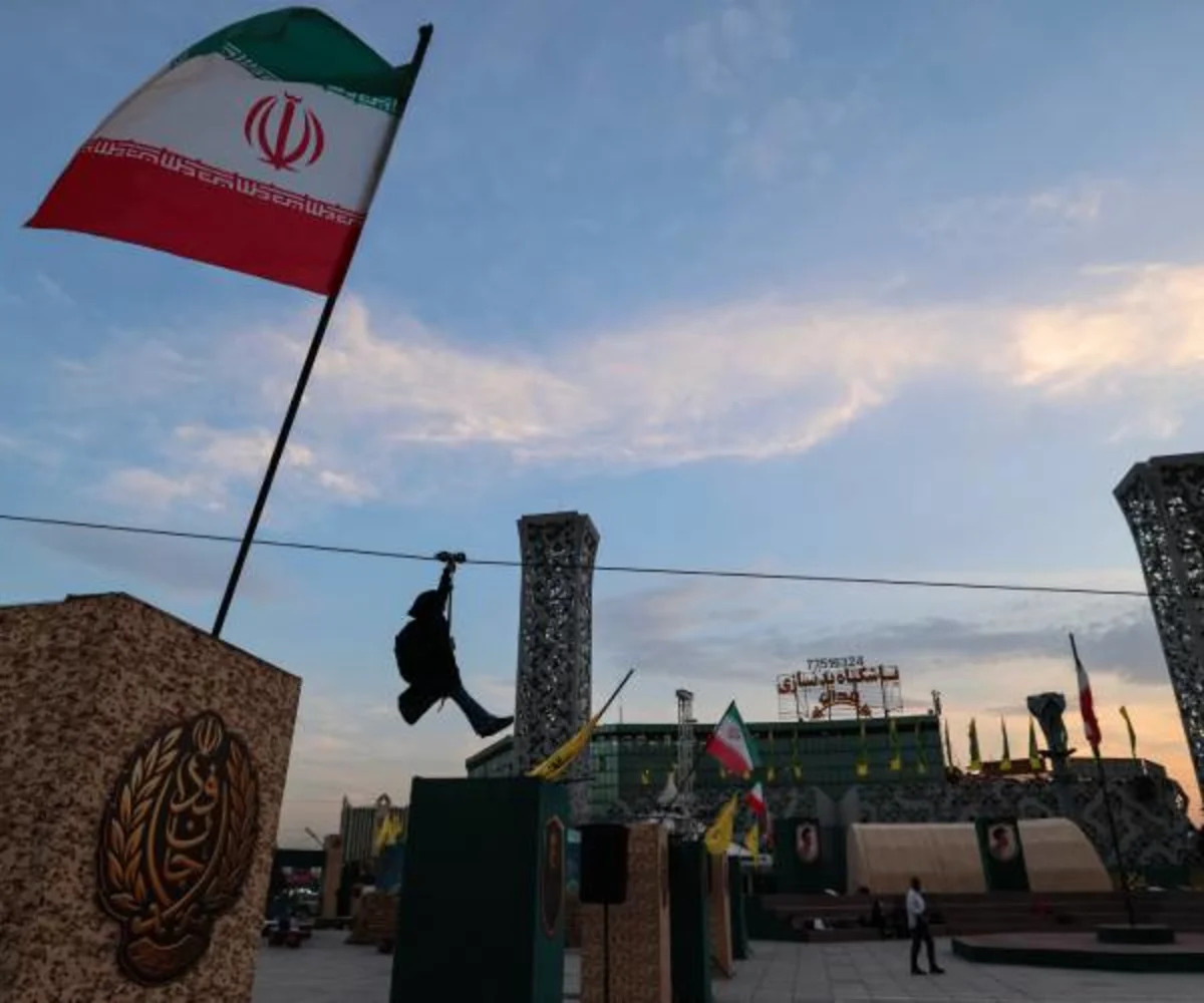 Poll: Few Voters Swayed by Lower Gas Prices, End to Iran War