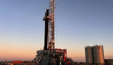 Oil dips as recovering Gulf exports ease supply fears, US-Iran diplomacy in focus