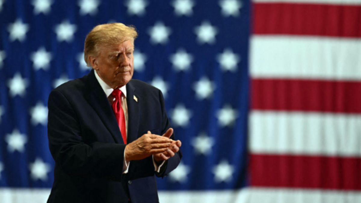 U.S. bolsters Middle East presence as Trump warns more Iran strikes possible