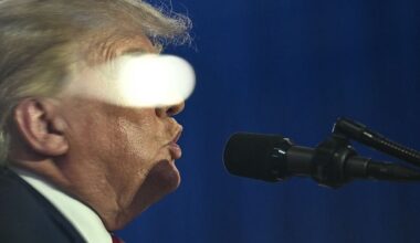 First Draft: 🫠 ‘It’s Moron Time, Again’: Trump Secretly Plots to Blow Up the World Economy After the Midterms
