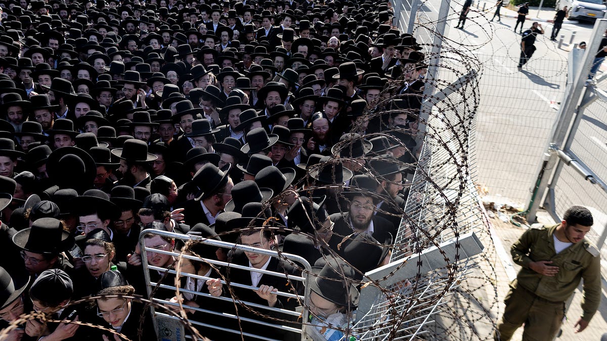 CIA Report Warns Israel Could Head Toward Civil War, Total Collapse